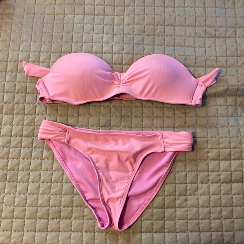 Womens small strapless swimsuit. NWOT
